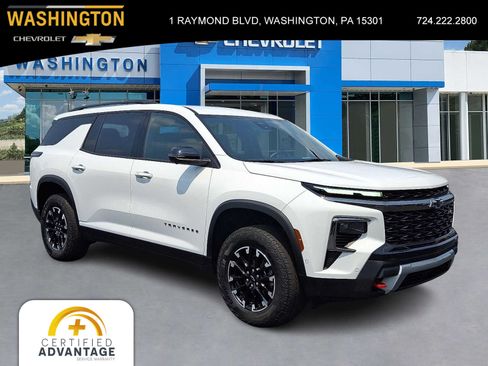 Used 2024 Chevrolet Traverse Z71 w/ Enhanced Driving Package AWD/4WD image 1