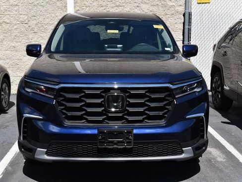 Used 2024 Honda Pilot EX-L image 3