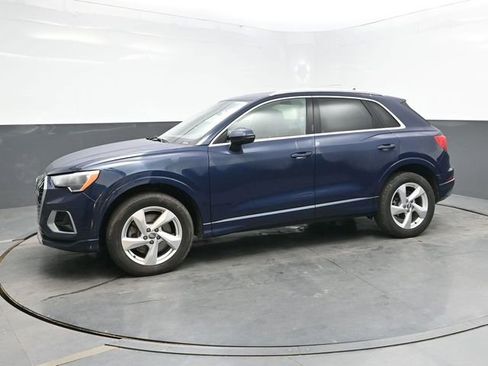 Used 2020 Audi Q3 2.0T Premium image 3