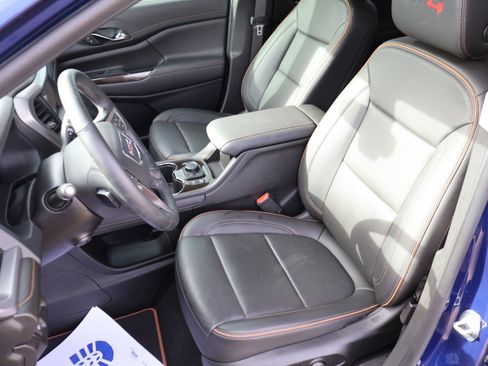 Used 2023 GMC Acadia AT4 w/ Preferred Package image 48