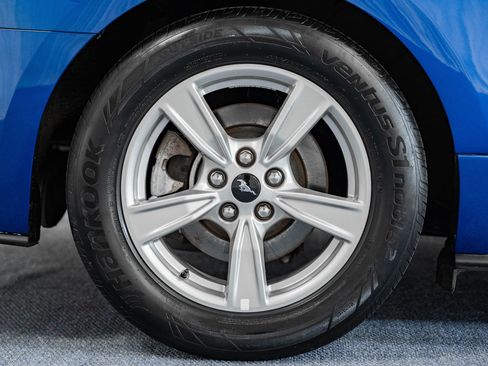 Certified 2022 Ford Mustang Coupe image 17