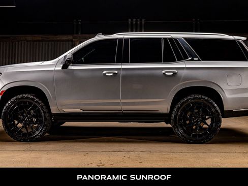 Used 2023 Cadillac Escalade Premium Luxury w/ Performance Package image 6