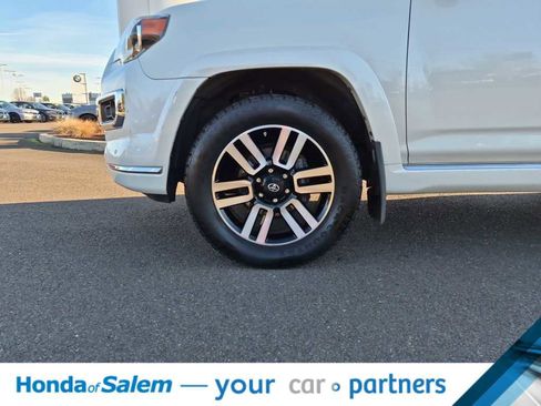 Used 2016 Toyota 4Runner Limited image 8
