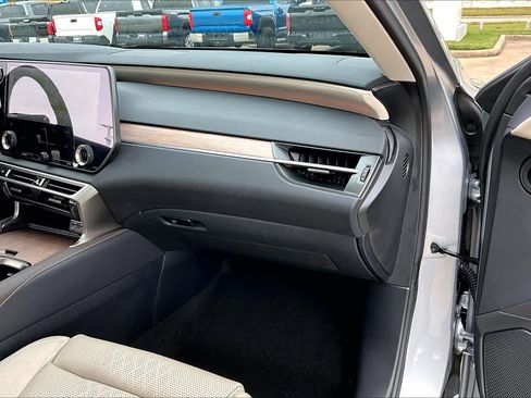 Certified 2025 Lexus RX 450h Luxury w/ Convenience Package image 36