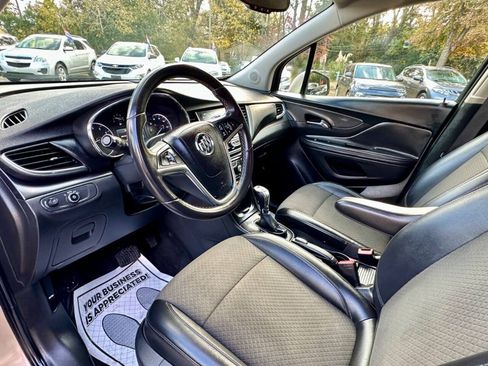 Used 2018 Buick Encore Preferred AWD/4WD image 9