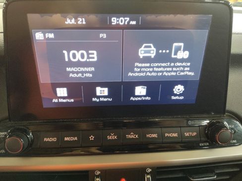 Used 2021 Kia Forte LXS FWD image 25