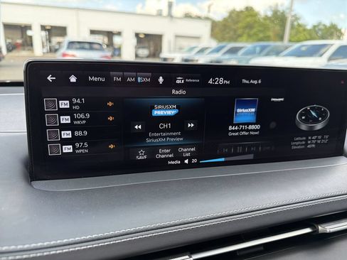 Used 2022 Genesis GV70 3.5T Sport w/ Sport Prestige Package AWD/4WD image 27