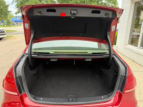 Used 2016 Mercedes-Benz E 350 4MATIC Sedan w/ Parking Assist Package image 15