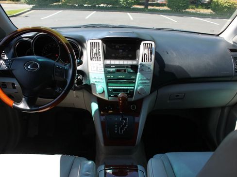 Used 2007 Lexus RX 400h AWD image 11