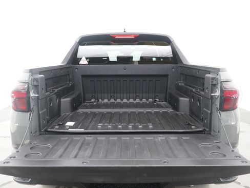 Certified 2025 Hyundai Santa Cruz SEL image 15