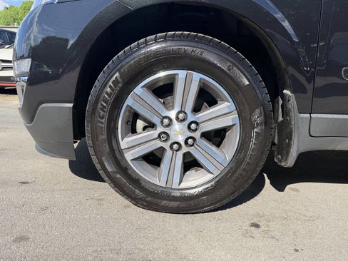 Used 2015 Chevrolet Traverse LT FWD image 10