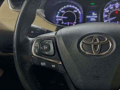 Used 2013 Toyota Avalon XLE Touring FWD image 19