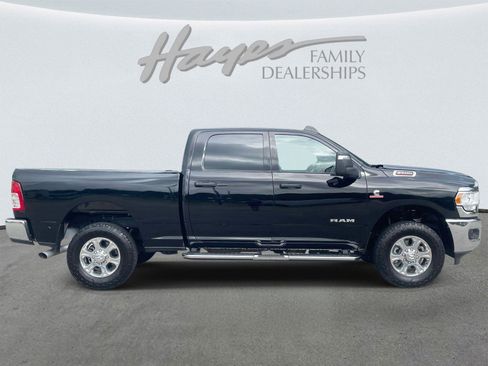 Used 2024 RAM 2500 Big Horn AWD/4WD image 5