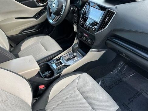 Used 2023 Subaru Forester 4D Sport Utility image 17