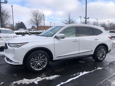 Certified 2023 Acura MDX SH-AWD w/ Advance Package image 5