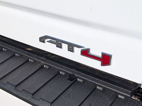 Used 2022 GMC Sierra 3500 AT4 w/ Gooseneck/5TH Wheel Package image 7