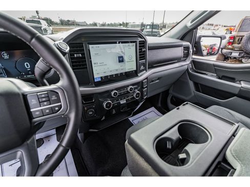 Used 2025 Ford F150 XLT w/ Equipment Group 301A Standard image 15