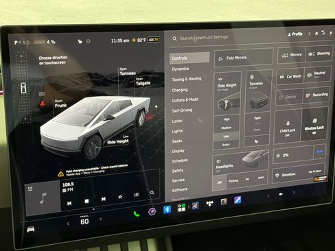 Used 2025 Tesla Cybertruck Cyberbeast AWD/4WD image 19