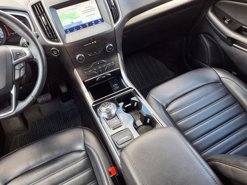 Used 2020 Ford Edge SEL w/ Convenience Package image 11