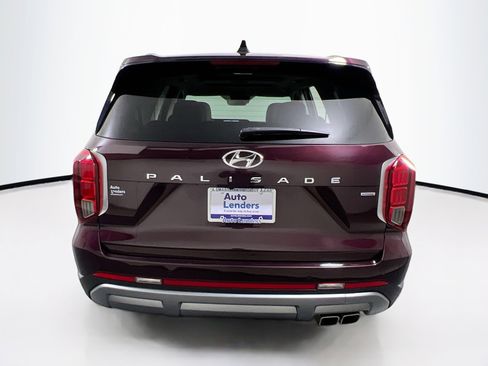 Used 2023 Hyundai Palisade Limited w/ Winter Package image 6
