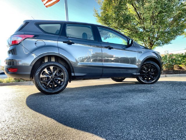 Used 2018 Ford Escape S FWD image 9