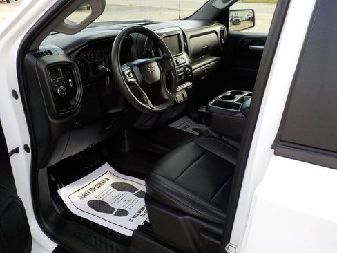 Used 2021 Chevrolet Silverado 1500 W/T w/ WT Fleet Convenience Package image 11