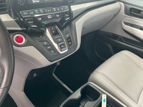 Certified 2023 Honda Odyssey EX-L image 13