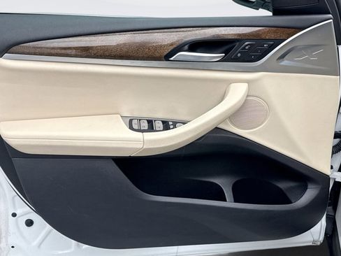 Used 2021 BMW X3 xDrive30i w/ Convenience Package image 9