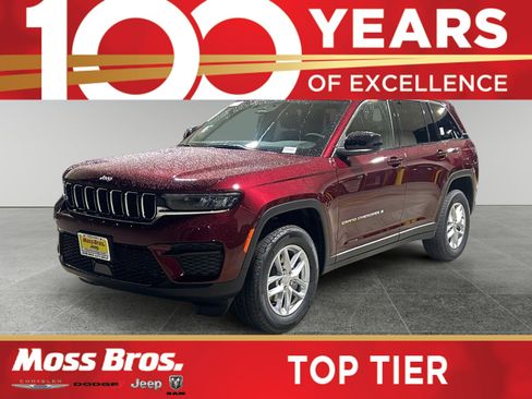 New 2026 Jeep Grand Cherokee Laredo RWD image 1