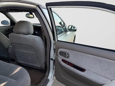 Used 2004 Kia Optima FWD image 17
