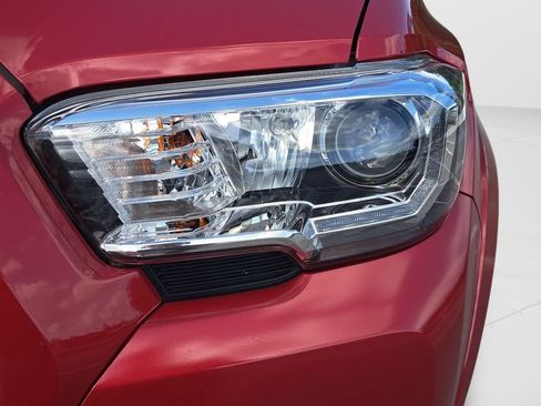 Certified 2023 Toyota Tacoma TRD Sport image 23