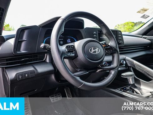 Used 2025 Hyundai Elantra Sport FWD image 25