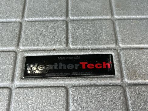 Used 2023 GMC Yukon XL SLT image 26