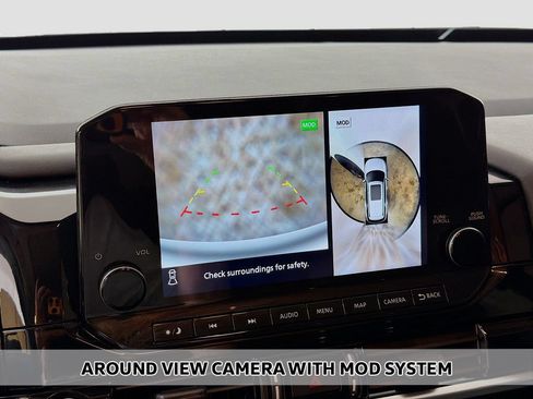 Used 2023 Nissan Pathfinder SL w/ SL Premium Package AWD/4WD image 7