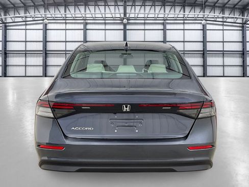 New 2025 Honda Accord LX image 4