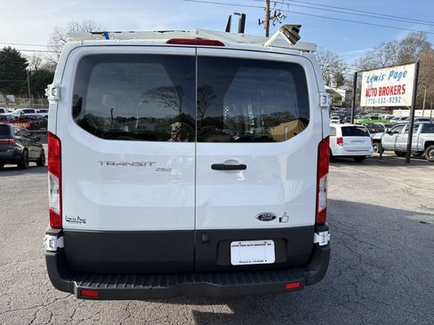 Used 2016 Ford Transit 250 130 Low Roof w/ Exterior Upgrade Package image 4