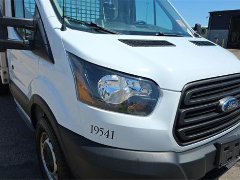 Used 2019 Ford Transit 250 138 RWD image 2