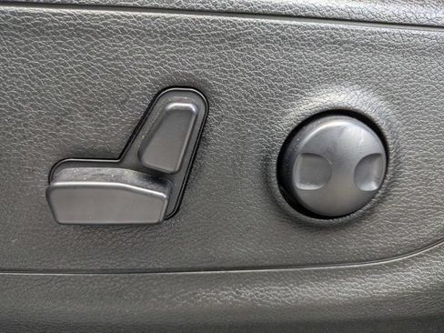 Used 2023 RAM 1500 Big Horn AWD/4WD image 18