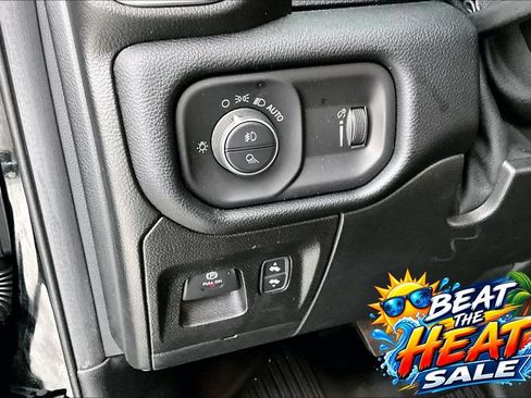Used 2021 RAM 1500 Lone Star RWD image 32
