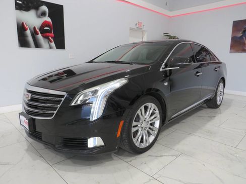Used 2018 Cadillac XTS Luxury FWD image 8