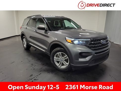 Used 2024 Ford Explorer XLT AWD/4WD image 1