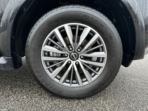 Certified 2023 Nissan Armada SL w/ Captain's Chairs Package image 12