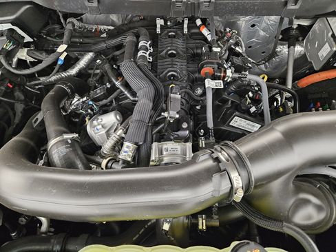 New 2025 Ford F150 King Ranch w/ FX4 Off-Road Package image 33