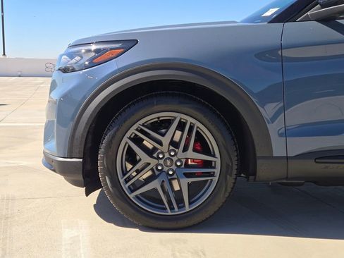 New 2026 Ford Explorer ST AWD/4WD image 8