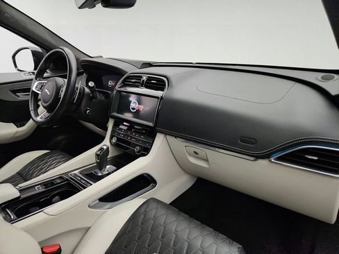 Used 2020 Jaguar F-PACE SVR AWD/4WD image 32