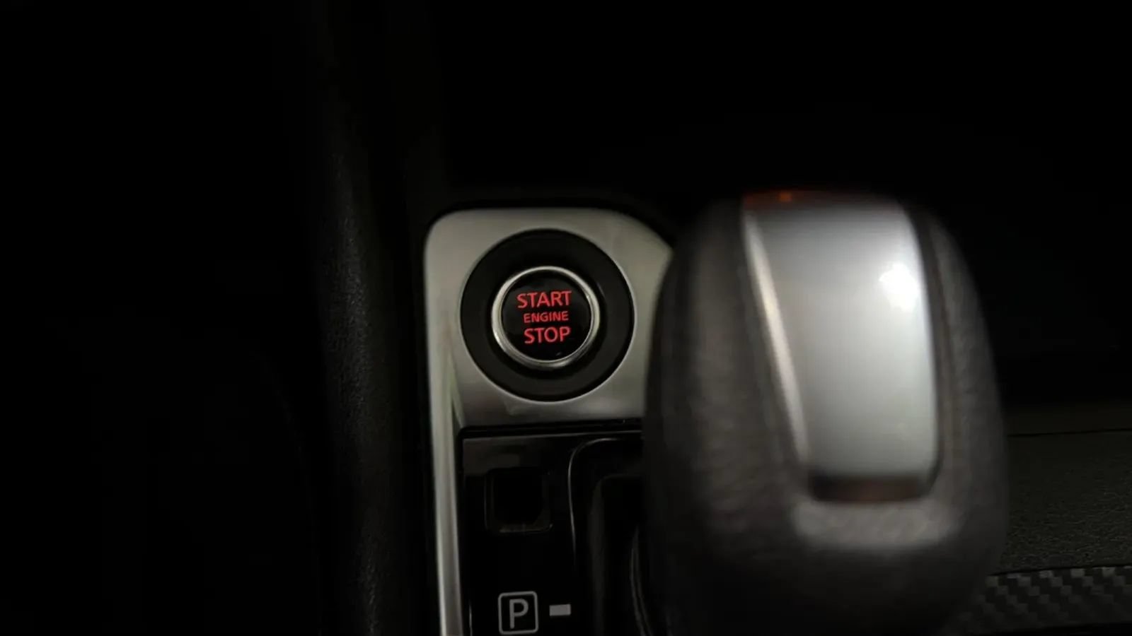 Used 2024 Nissan Sentra SV FWD image 16
