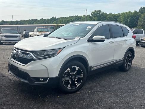 Used 2018 Honda CR-V Touring image 2