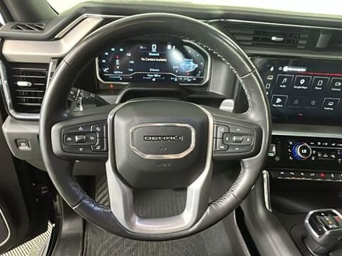 Used 2023 GMC Sierra 1500 Denali AWD/4WD image 16