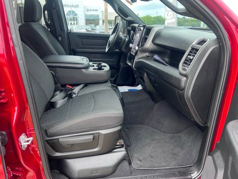 Used 2025 RAM 2500 Tradesman AWD/4WD image 11