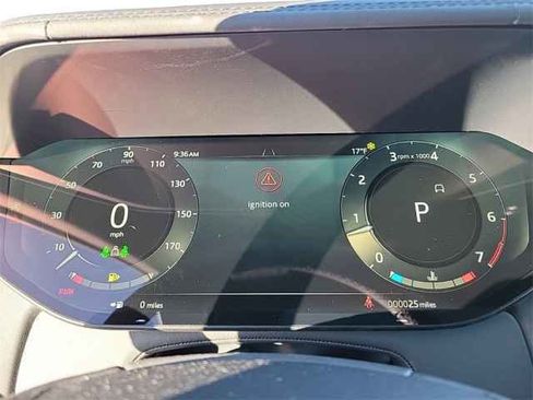 New 2025 Land Rover Range Rover SE image 30